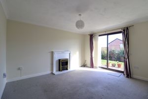 Lounge- click for photo gallery